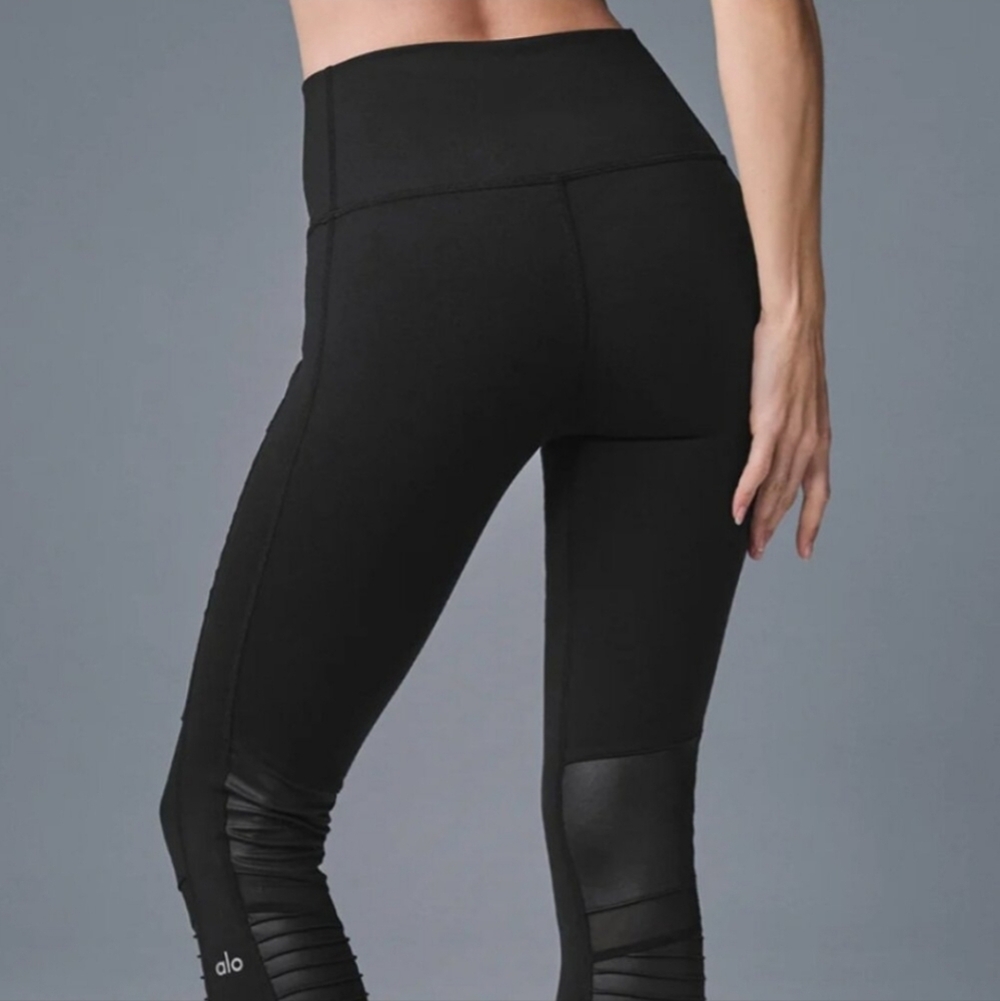 Alo Yoga High Waist Moto Legging - Picture 4 of 7